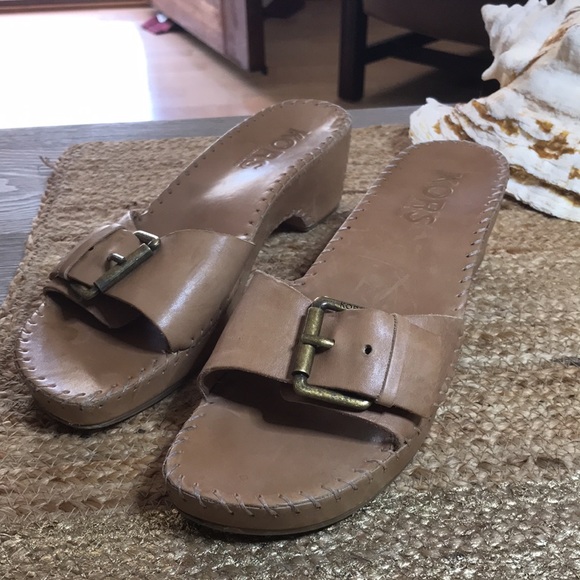 KORS Michael Kors Shoes - ♥️ Kors by Michael Kors | Women’s 9…Tan Leather Uppers & Lining Clogs/Sandals